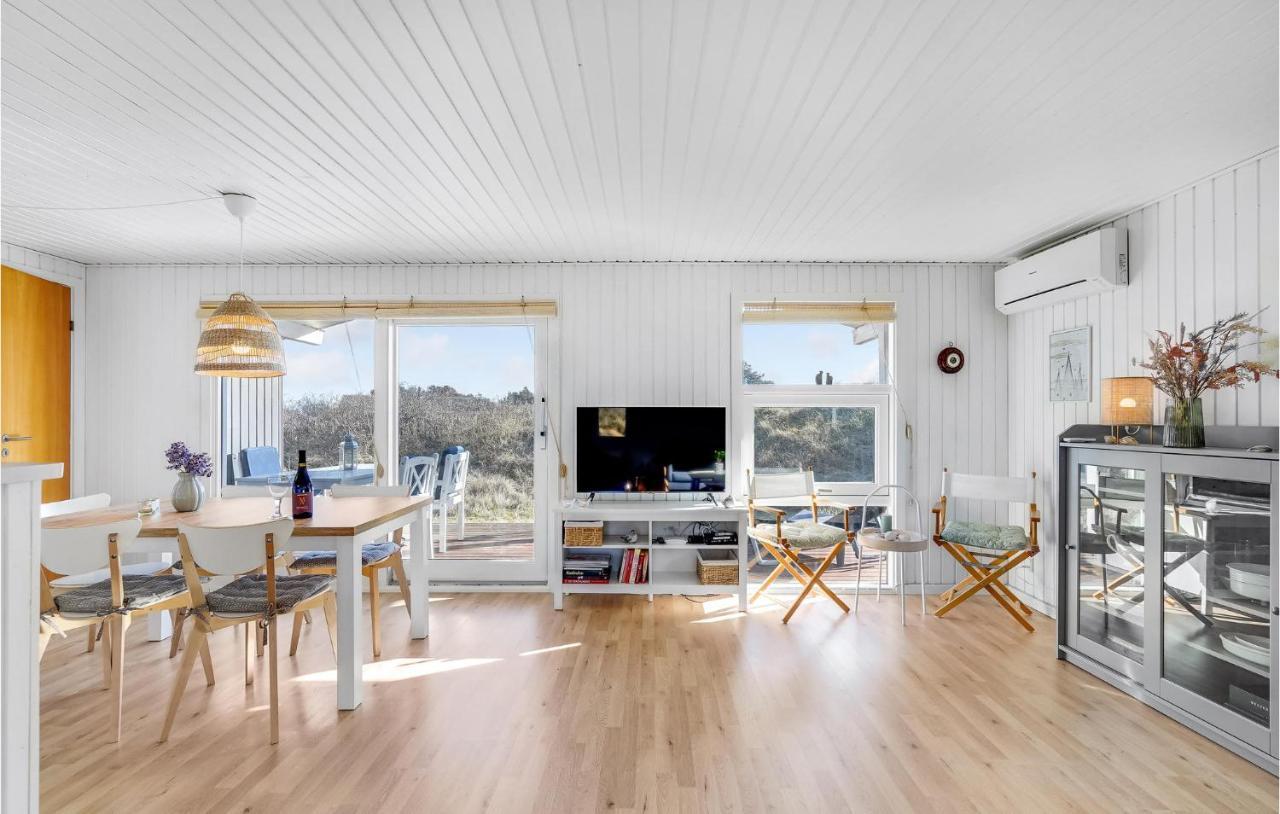 Stunning Home In Fano With House A Panoramic View Extérieur photo